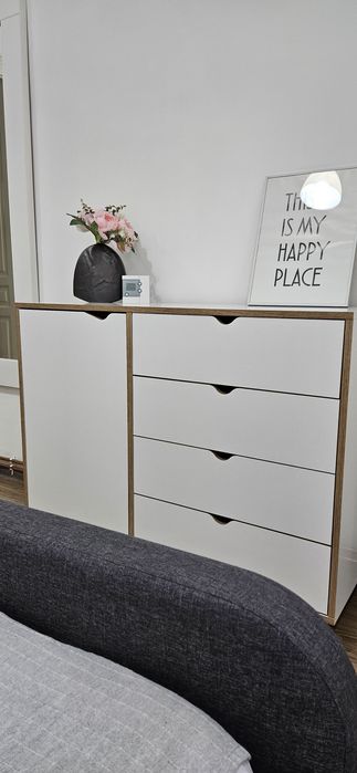 Central! De închiriat!!!