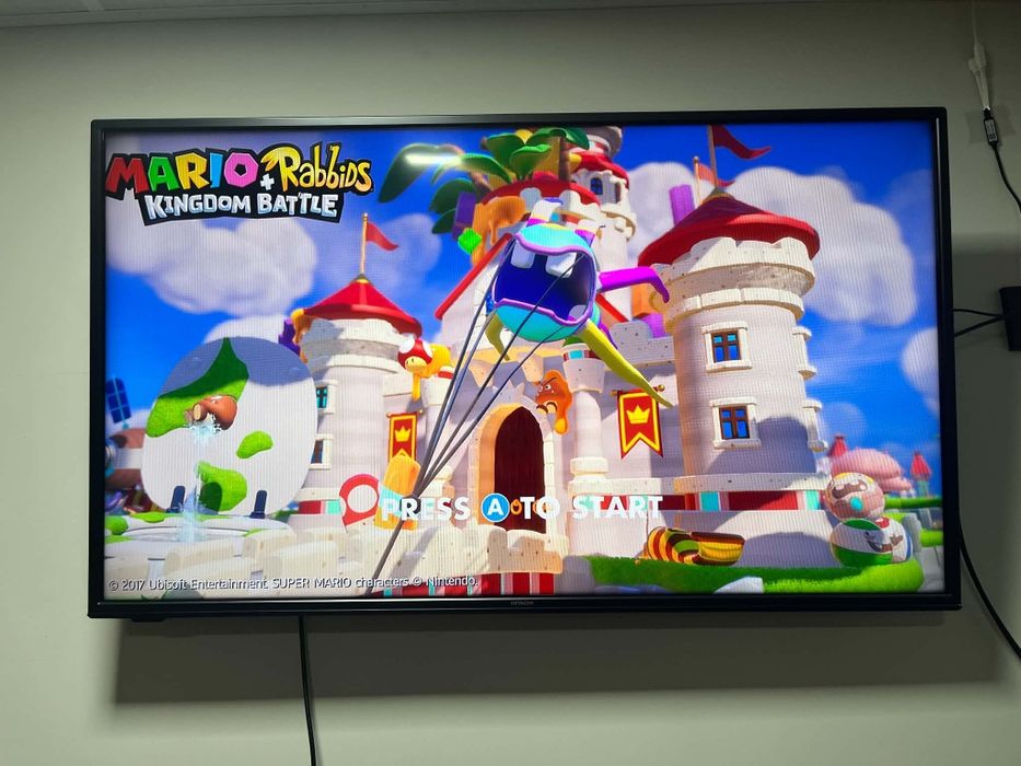 Nintendo Switch OLED с игри и аксесоари