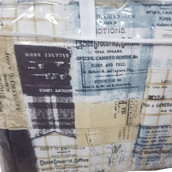 Олекотен юрган с цветни елементи 200 x 220 см