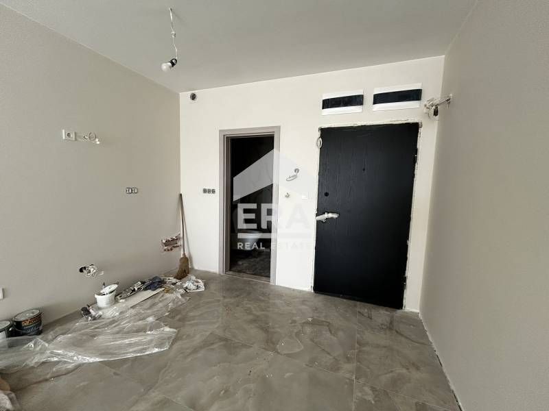 Продава се Едностаен апартамент в Варна, Бриз - 43 кв.м за 1222 €/кв.м - Снимка #6