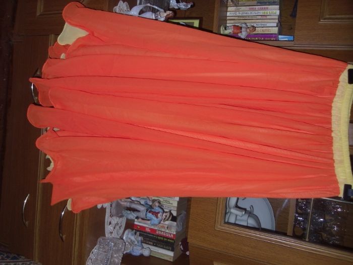 fusta indiana,brodata de mana