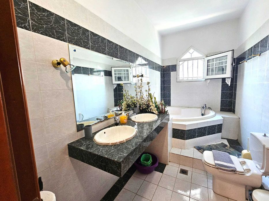 ПРОДАВА се апартамент 75 m2 в центъра на КЕРАМОТИС Кавала (код 8205)