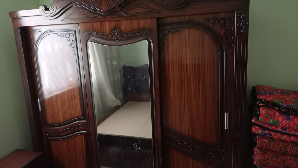 Спальни,шкаф,комод,тумбы