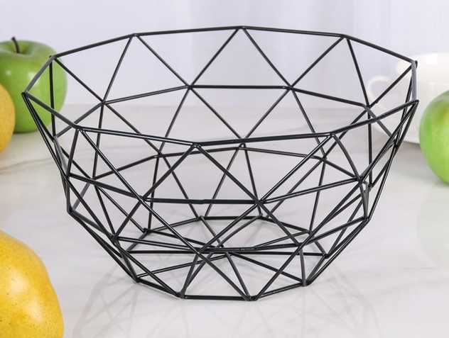 Красива метална фруктиера