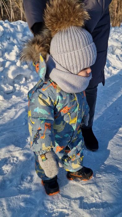 Зимний детский комбинезон