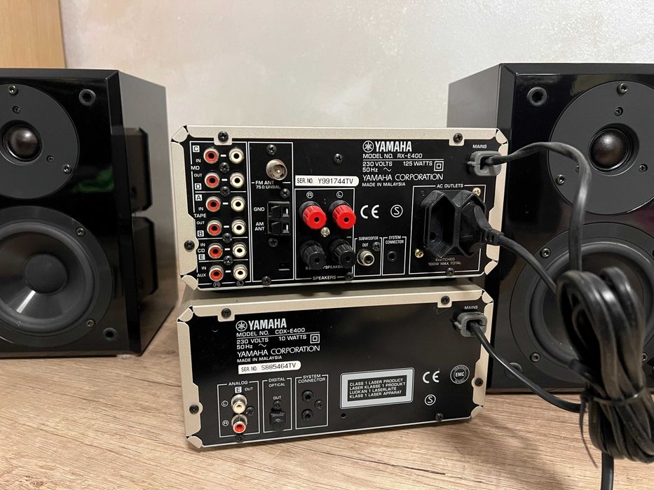 Yamaha reciver RX-E400. CD player CDX-E400