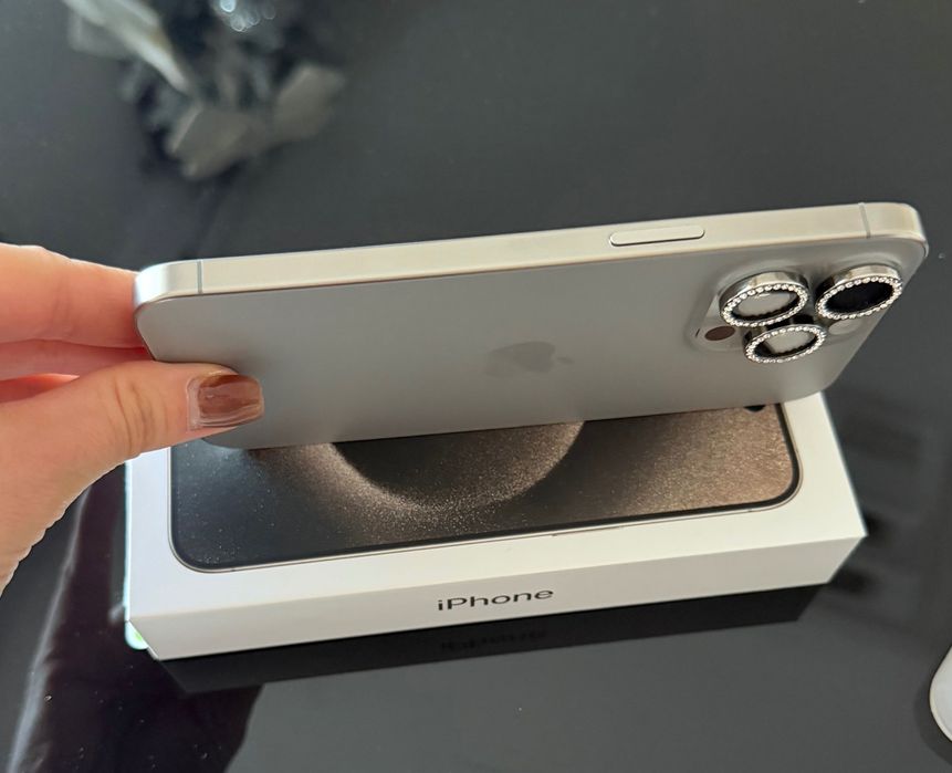 iPhone 15 Pro Max 512GB Titan Natural – stare foarte bună