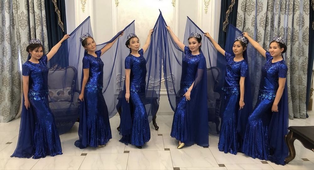 Продается восточный танцевальный костюм