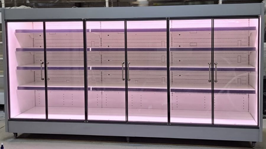 Vitrina Frigorifica Lactate Mezeluri Bauturi