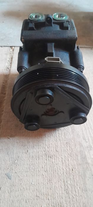Compresor clima auto