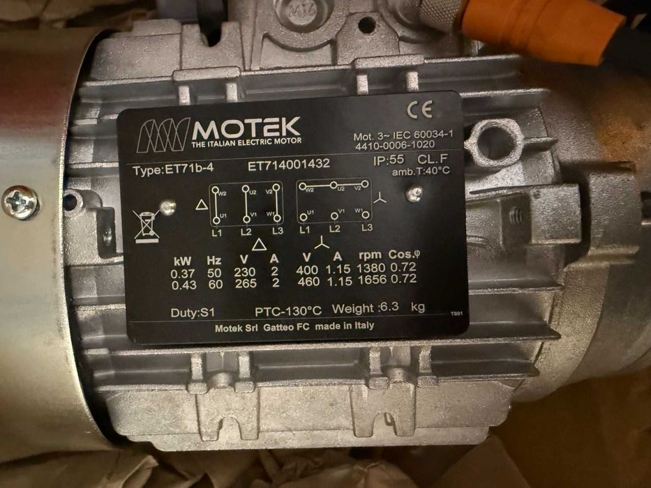 MOTEK ET71b-4 Трифазен 4 полюсен електромотор 0,37кВ 1380rpm НОВ