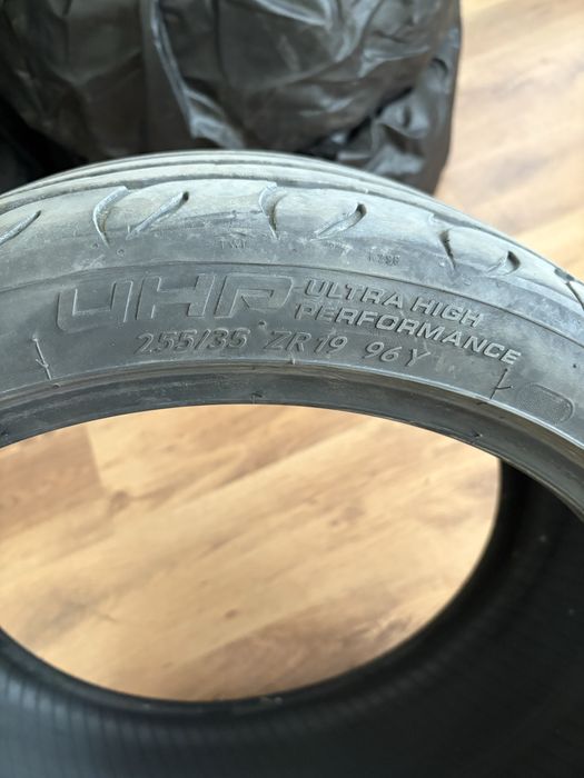 Anvelope de vara 255/35 R19 RIKEN, 4 bucati, 4.5 mm