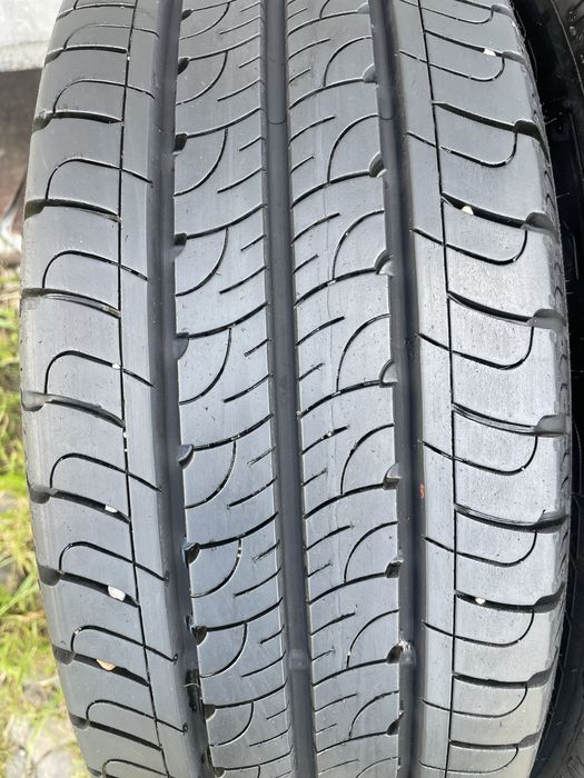 4 бр 195/60/16C Goodyear 2024г 8мм НОВИ