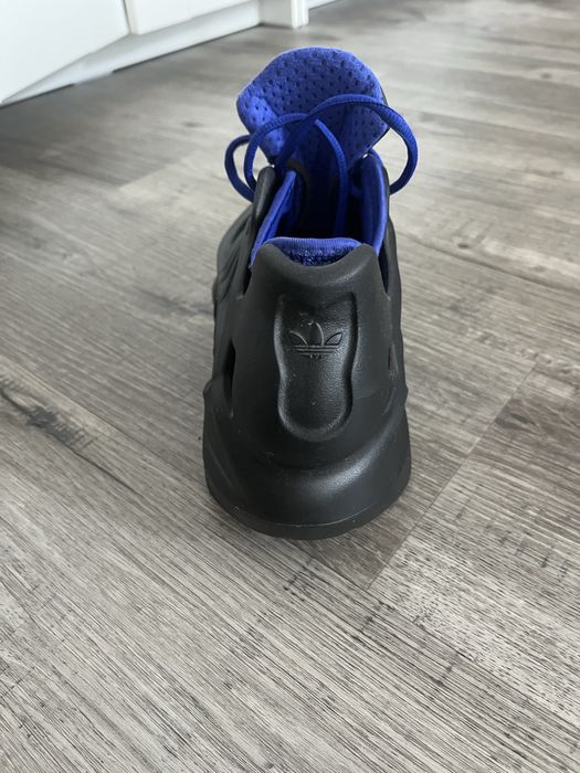 Adidas  маратонки