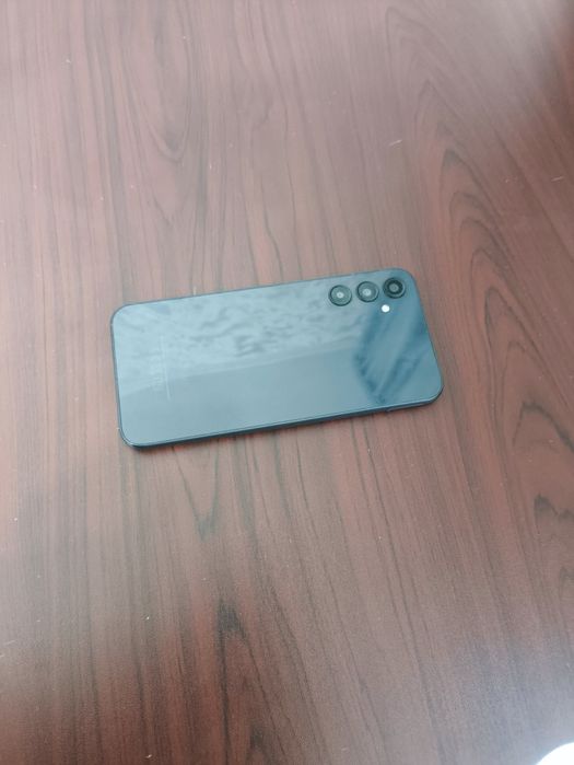 продам телефон samsung a24