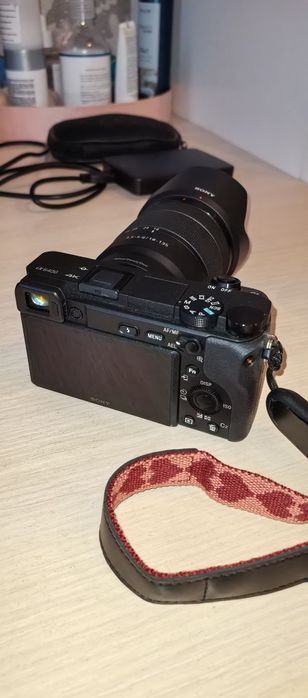 Продам фотоаппарат SONY