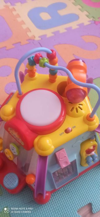 Мултифункционална бебешка играчка Hola