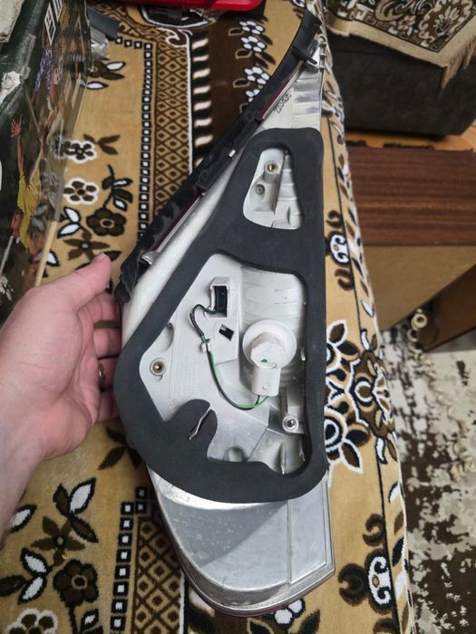 Фары задние на БМВ 645