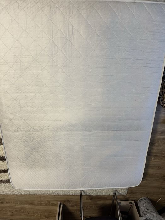 Продам матрас 160*200 БУ