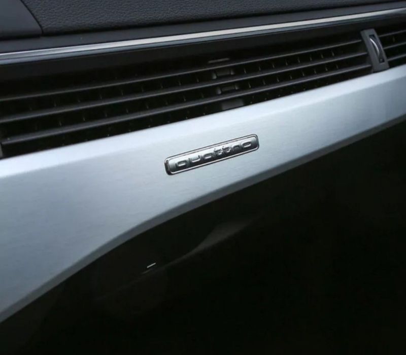 Emblema-Sigla-Logo-Stema-Quattro-Spate-Haion-Cromata-Neagra-Lucions-Argintie-Interior-Bord-Audi-A4-A5-A6-A7-A8-Q3-Q5-Q7-Q8-Sline