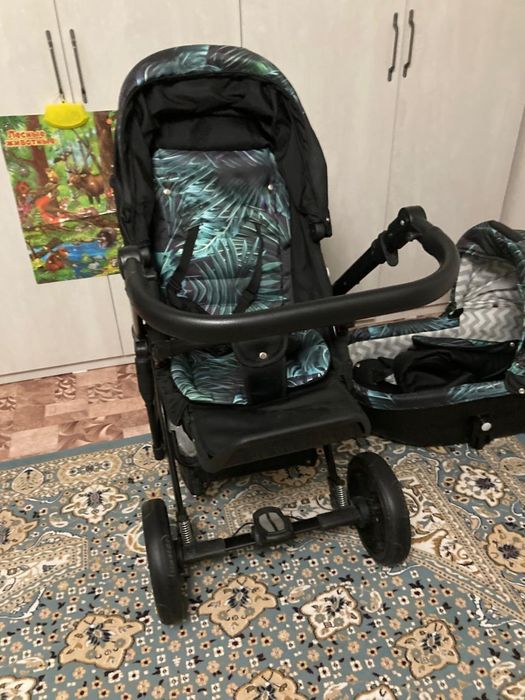 Продам коляску 2 в 1