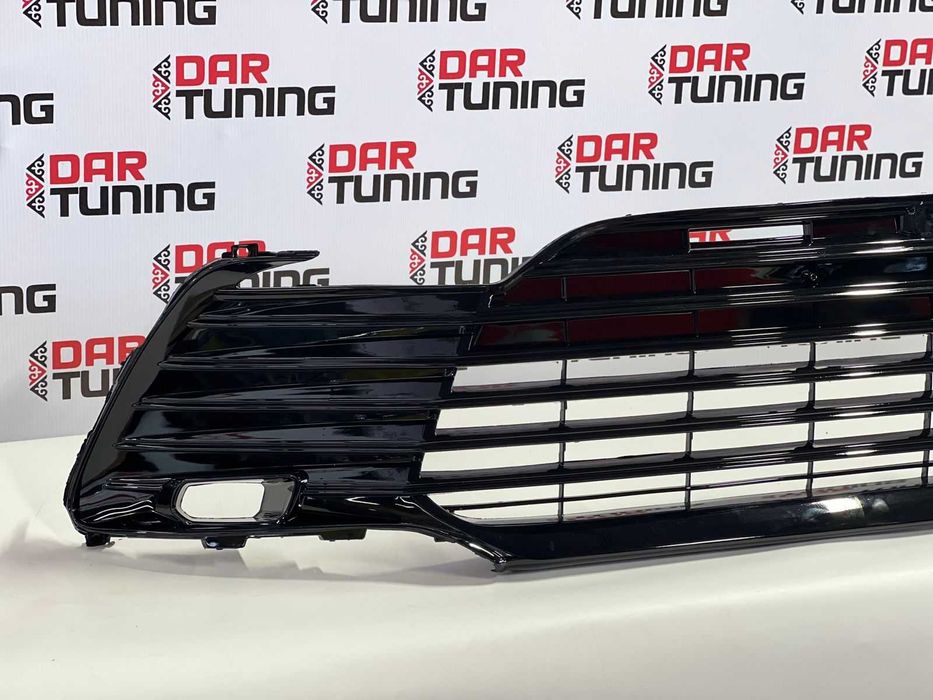 Решетка бампера Camry 75