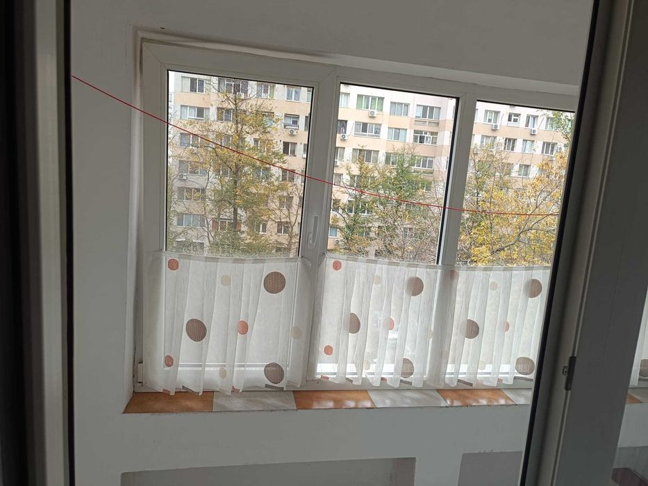 Proprietar ap 2 camere Titan, 55m²,3/10