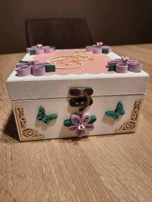 Ръчно изработени кутий