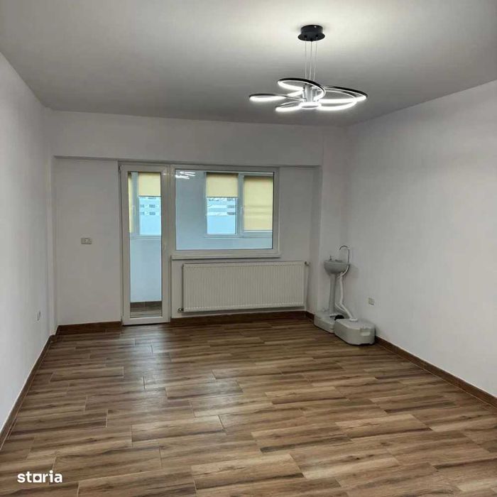 Camera de inchiriat in Salon pe Stefan cel Mare