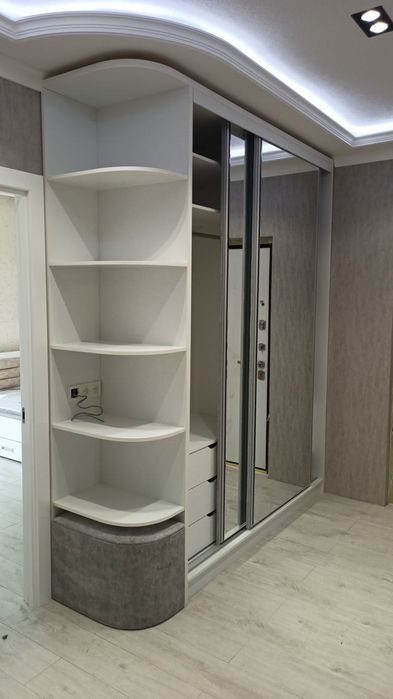 Мебель на заказ кухонный гарнитур