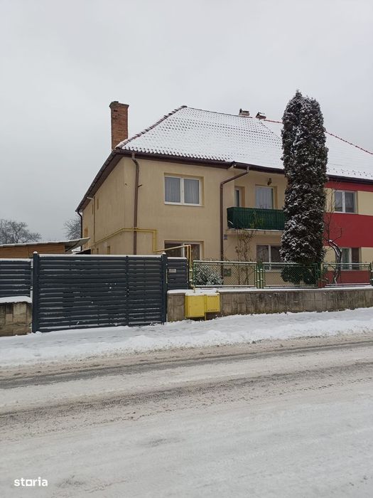 De Vanzare Duplex in Bartolomeu vis-a-vis CocaCola