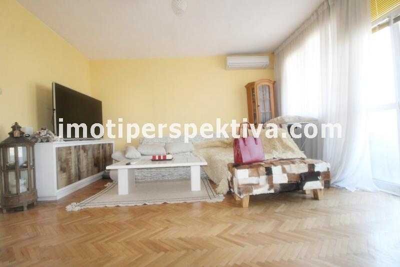 Продава се Тристаен апартамент в Пловдив, Център - 120 кв.м за 765 €/кв.м - Снимка #6