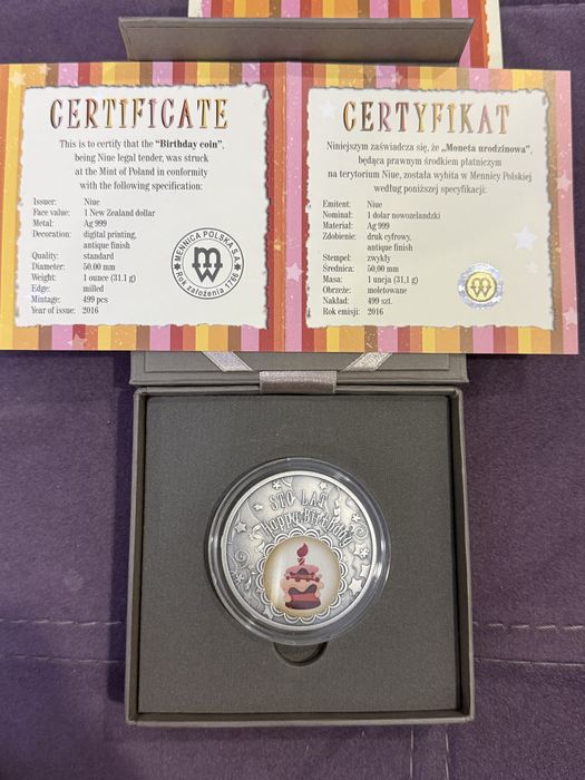 Продам серебрянную монету