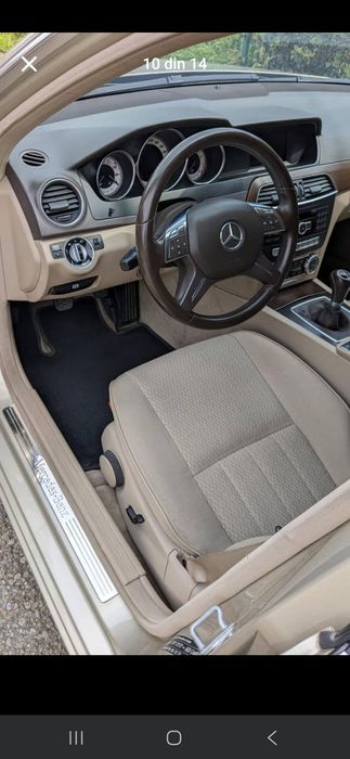 Mercedes- Benz C200 CGI