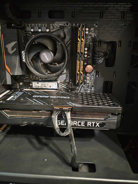 Компютър Gaming PC Ryzen 5600  RTX 3070  16-32GB RAM  1TB SSD  550W
