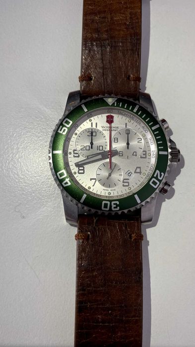 Ceas Victorinox Maverick 43 verde