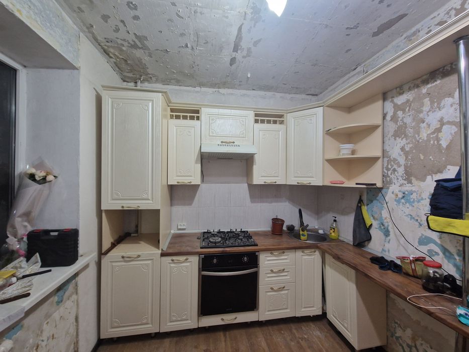 Продам кухонный гарнитур