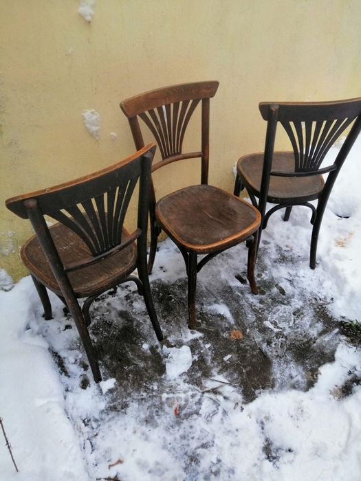 Scaune lemn vintage Thonet, taburet Ludovic, colecție