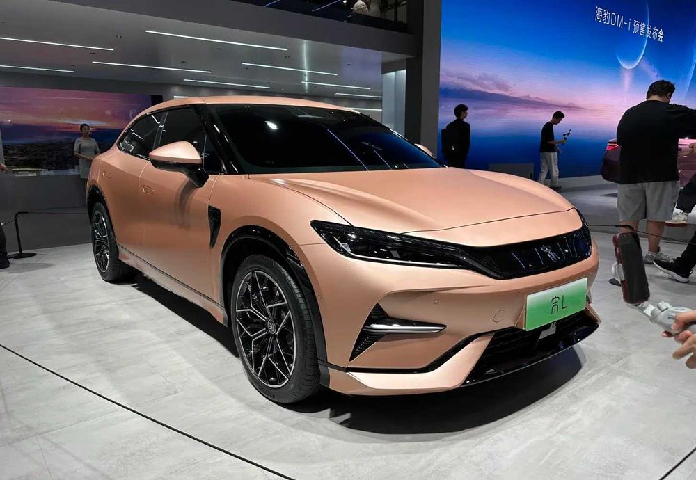 BYD Song L Excellent 4wd 602 km Naqd va halol nasiya