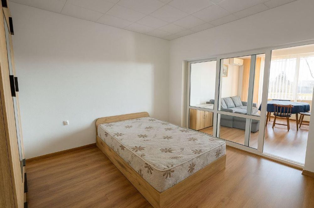 Дава се под наем Тристаен апартамент в Варна, Спортна зала - 75 кв.м за 500 € - Снимка #3