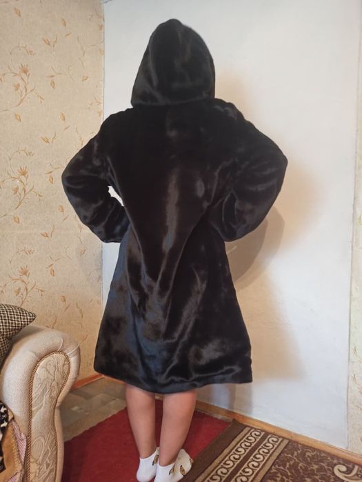 Абсолютно новая шуба