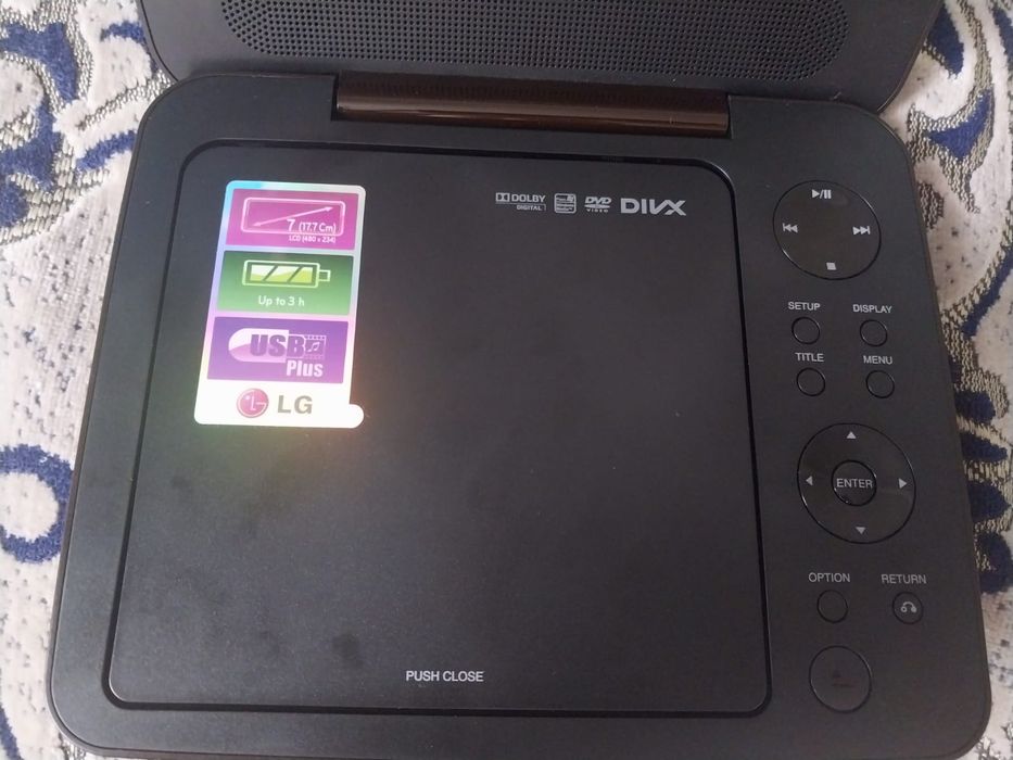 DVD плеер с расширенным экраном