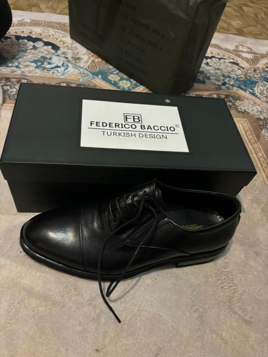 Туфли FEDERICO BACCIO 42 размере