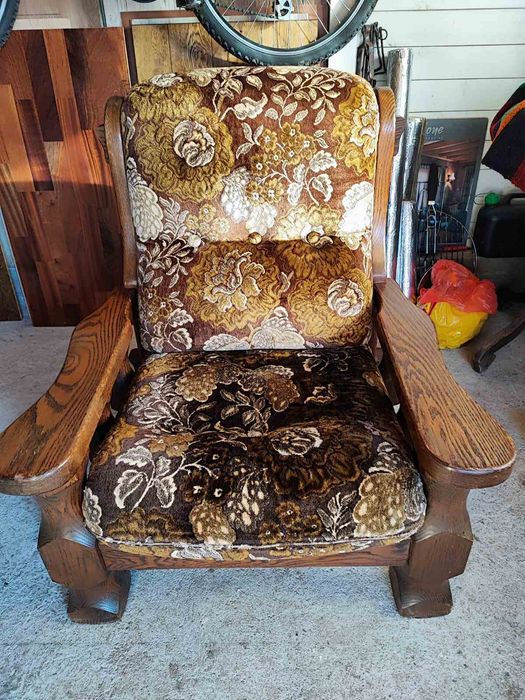 Двоен диван и фотьойл от масив