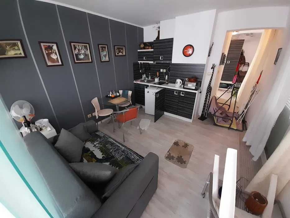 Продава се Двустаен апартамент в к.к. Слънчев бряг - 72 кв.м за 730 €/кв.м - Снимка #2