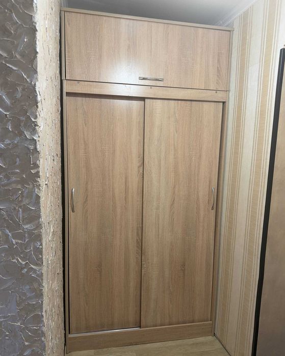 Продам шкаф-купе