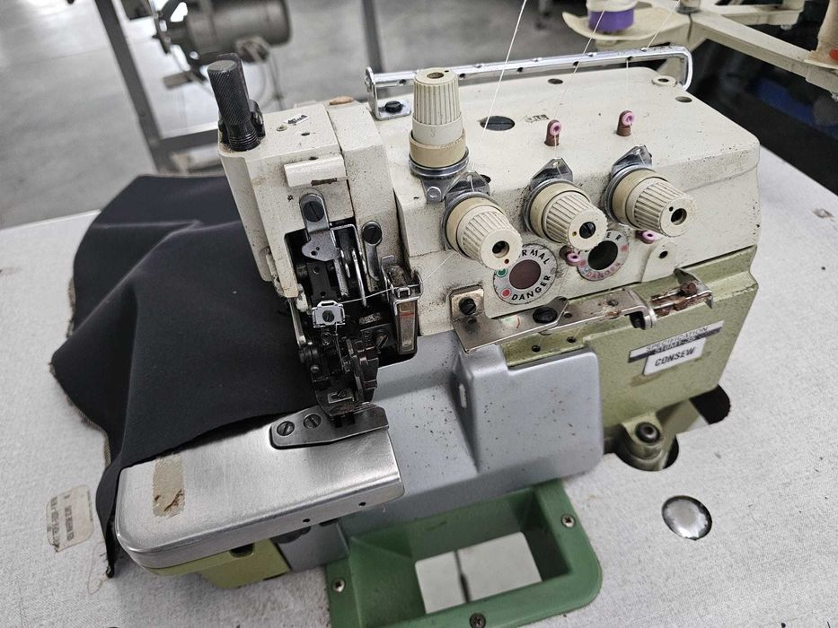 Masina de surfilat triploc indusitrala