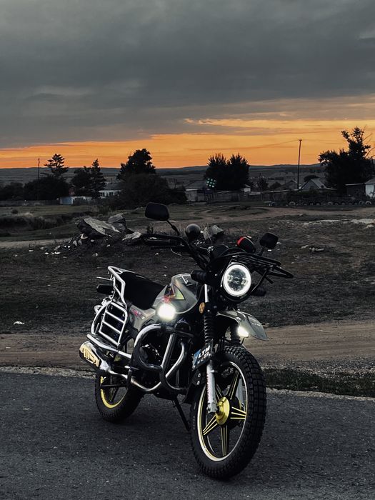 Продам мотоцикл Ltm lt200-m9