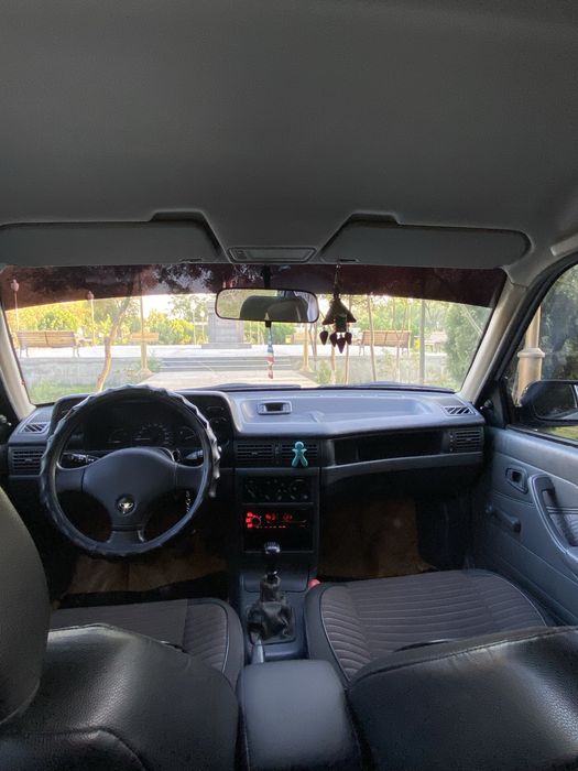 Део нексия 1.   2000 года в отличном состоянии!!! 67000 т км пробег!!!