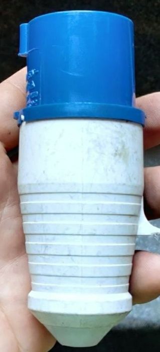 Stecher tata pentru generatoare 220-380V produs nou